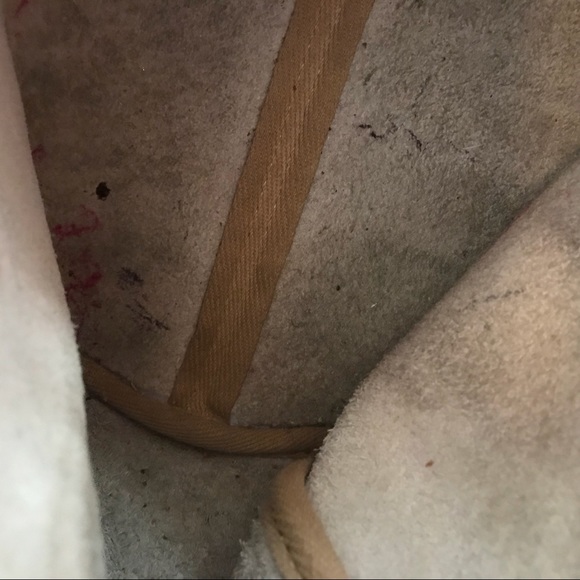 Classic Dooney & Bourke - Picture 6 of 6